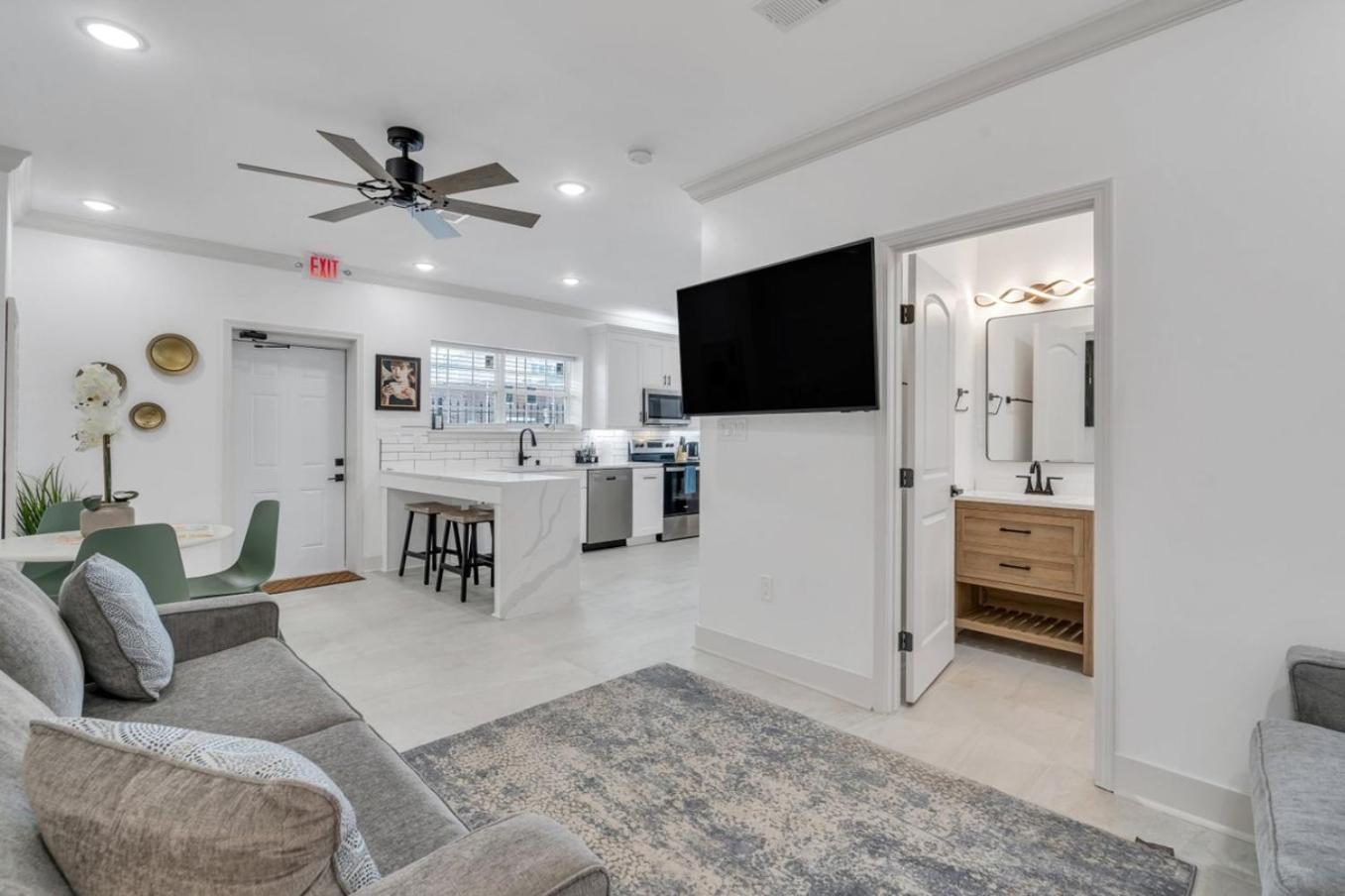 Sleeps 24-Spacious Suites Near Fq W Pool New Orleans Exterior photo